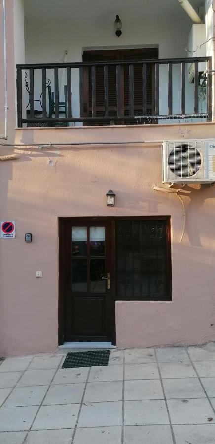 νησιωτικο στυλ διαμερισμα στο κεντρο --island Style-traditional Apartament Saloniki